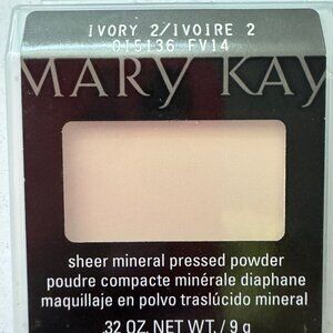 Mary Kay Sheer Mineral Pressed Powder Ivory 2